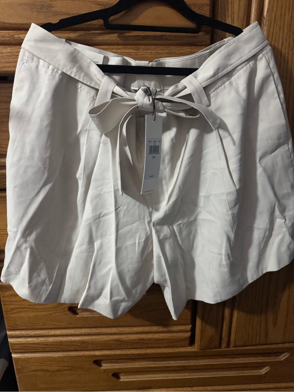Calvin Klein size L High-Waist Tie-Front Women's Shorts in Light Beige